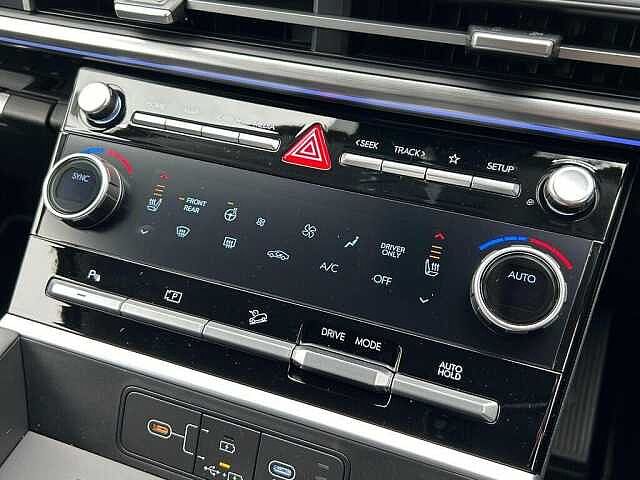 Hyundai SANTA FE 1.6T Premium Auto Euro 6 (s/s) 5dr (7Seat)