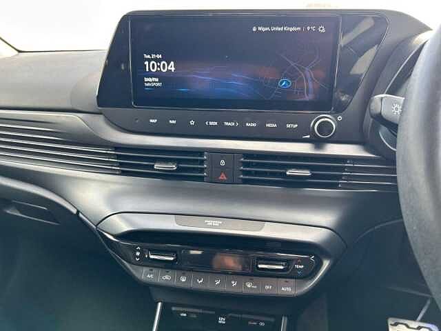 Hyundai BAYON 1.0 T-GDi MHEV Premium SUV 5dr Petrol Hybrid DCT Euro 6 (s/s) (100 ps)