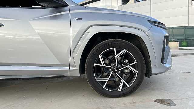 Hyundai TUCSON 1.6 T-GDi 13.8kWh N Line SUV 5dr Petrol Plug-in Hybrid Auto Shimmering Silver