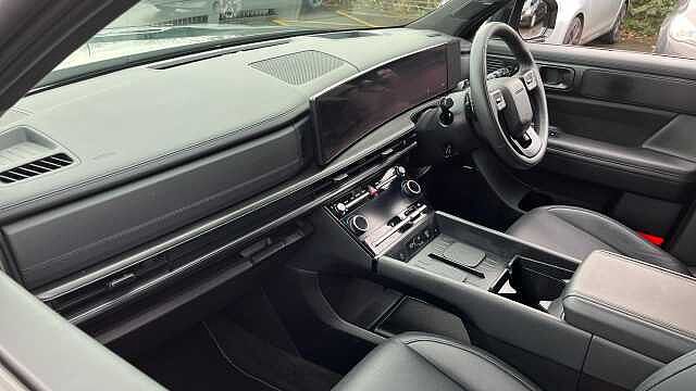 Hyundai Santa Fe PHEV Calligraphy 4WD 7 Seater