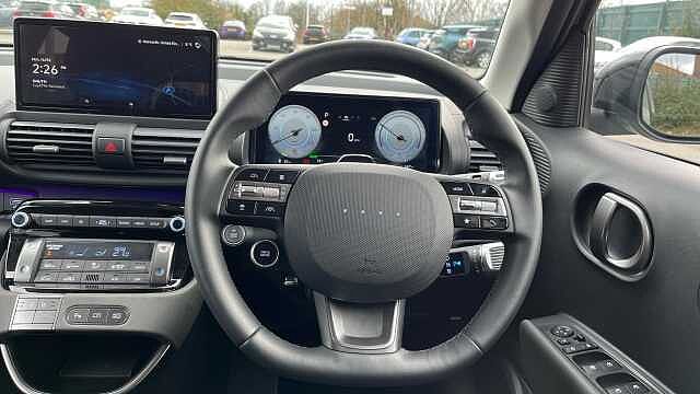 Hyundai INSTER 85kW 02 49kWh 5dr Auto Abyss Black