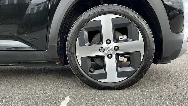 Hyundai INSTER 85kW 02 49kWh 5dr Auto Abyss Black