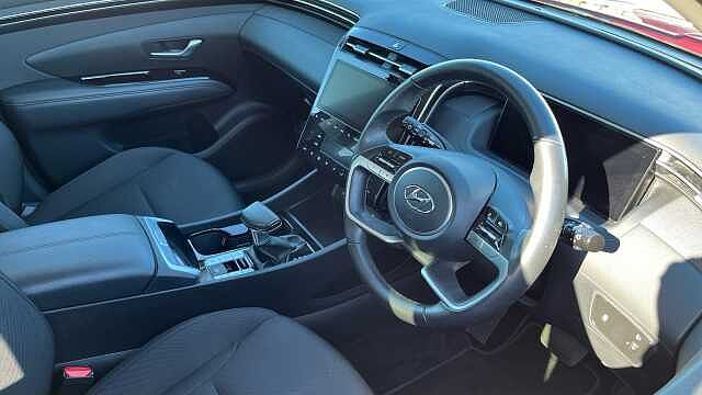 Hyundai TUCSON 1.6 150hp MHEV SE Connect DCT