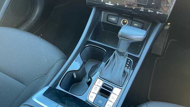 Hyundai TUCSON 1.6 150hp MHEV SE Connect DCT