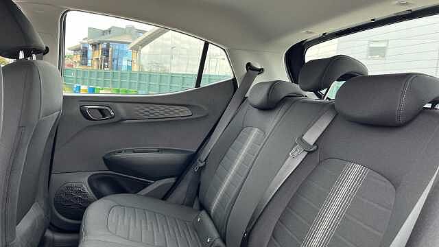 Hyundai I10 1.0 [63] Advance 5dr Auto [Nav] Phantom Black