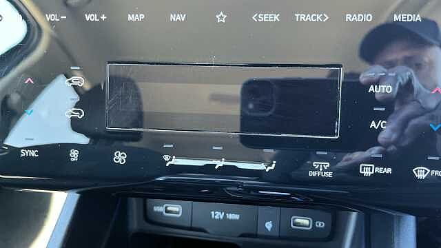 Hyundai TUCSON 1.6 TGDi 48V MHD Premium 5dr 2WD DCT