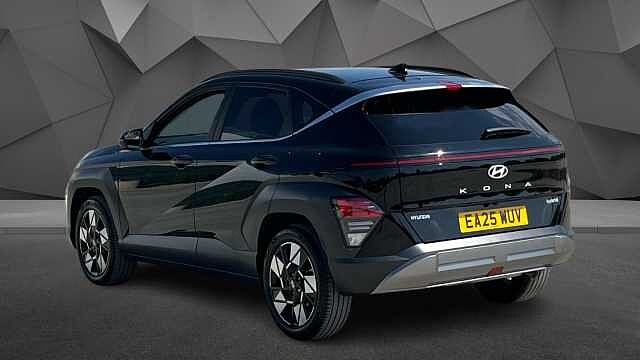 Hyundai KONA 1.6 Hybrid 129 Ultimate 5dr DCT Abyss Black