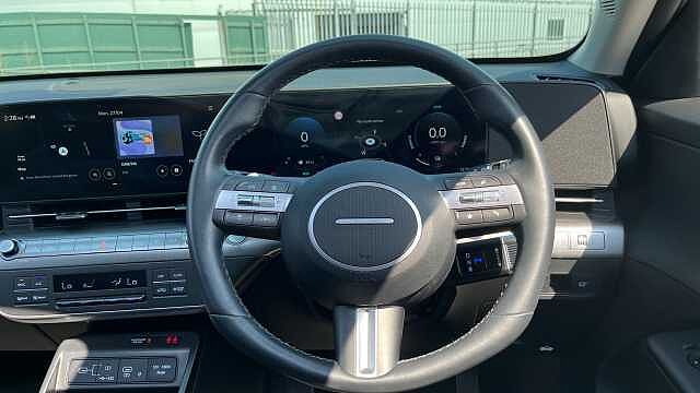 Hyundai KONA 1.6 Hybrid 129 Ultimate 5dr DCT Abyss Black