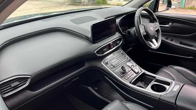 Hyundai SANTA FE 1.6 TGDi Plug-in Hybrid Ultimate 5dr 4WD Auto Rain Forest