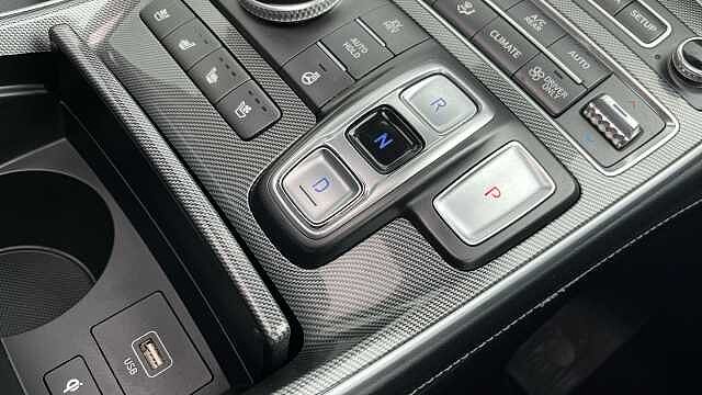 Hyundai SANTA FE 1.6 TGDi Plug-in Hybrid Ultimate 5dr 4WD Auto Rain Forest