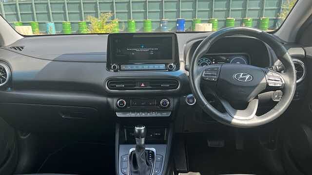 Hyundai KONA 1.6 GDi Hybrid Premium 5dr DCT Black