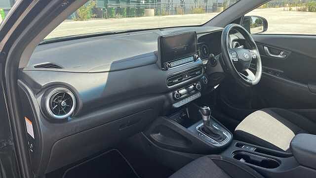 Hyundai KONA 1.6 GDi Hybrid Premium 5dr DCT Black