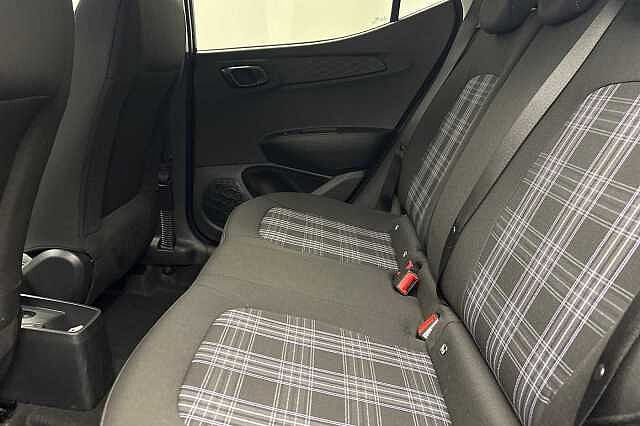 Hyundai i10 1.2 [79] Premium 5dr Auto [Nav]