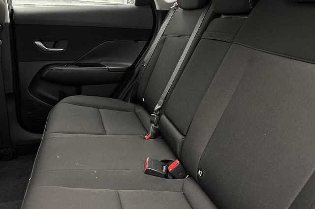 Hyundai KONA 1.6T 138 Advance 5dr