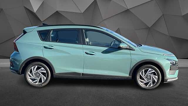 Hyundai BAYON 1.0 TGDi Advance 5dr DCT Green