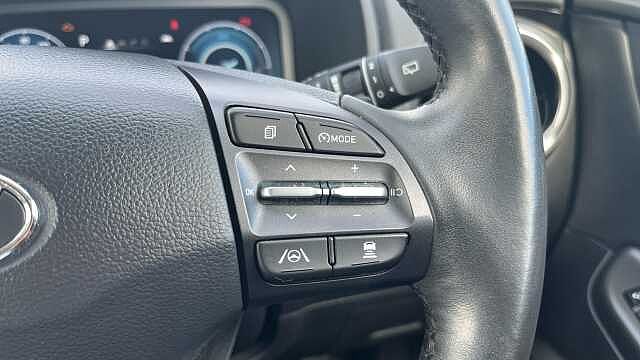 Hyundai KONA 1.6 GDi Hybrid Ultimate 5dr DCT Grey