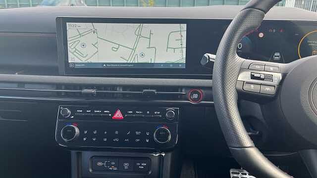 Hyundai TUCSON 1.6T Hybrid N Line S 5dr Auto Red