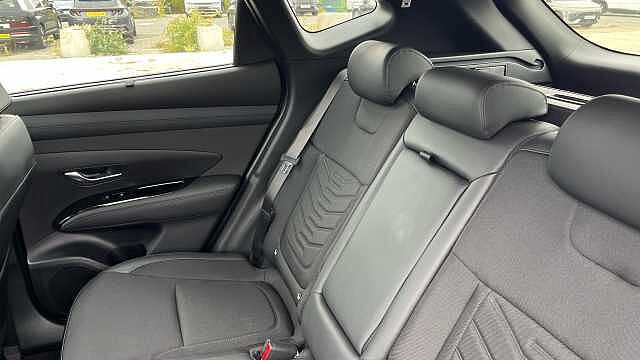 Hyundai TUCSON 1.6T Hybrid Premium 5dr Auto Grey