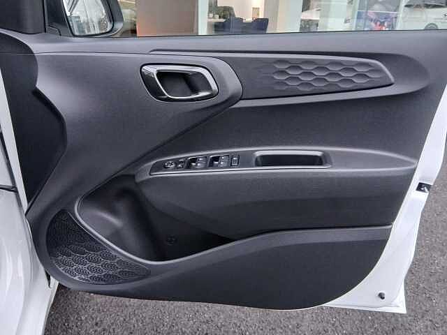 Hyundai I10 1.2 Premium Euro 6 (s/s) 5dr White