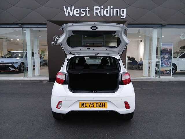 Hyundai I10 1.2 Premium Euro 6 (s/s) 5dr White