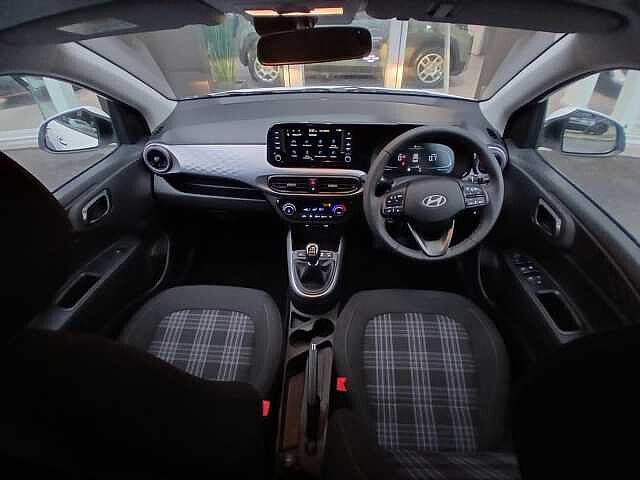 Hyundai I10 1.2 Premium Euro 6 (s/s) 5dr White