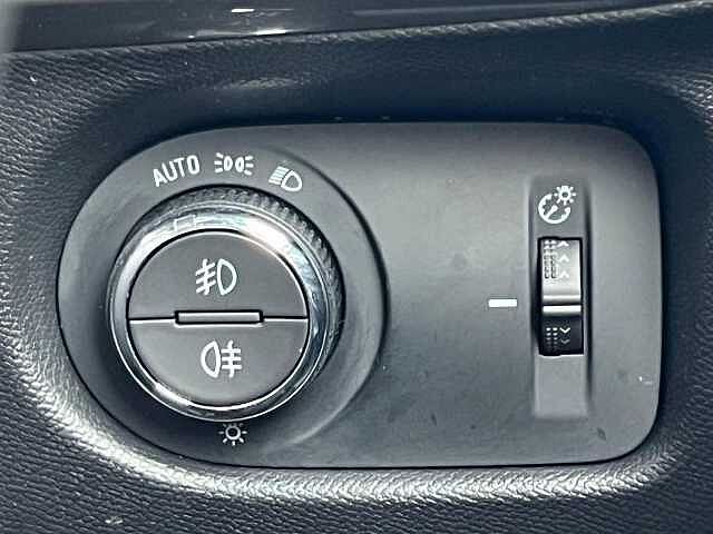 Vauxhall Mokka Electric 50kWh Ultimate Auto 5dr