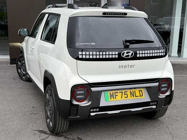 Hyundai INSTER Long Range 49kWh Cross Auto 5dr Beige