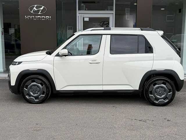 Hyundai INSTER Long Range 49kWh Cross Auto 5dr Beige