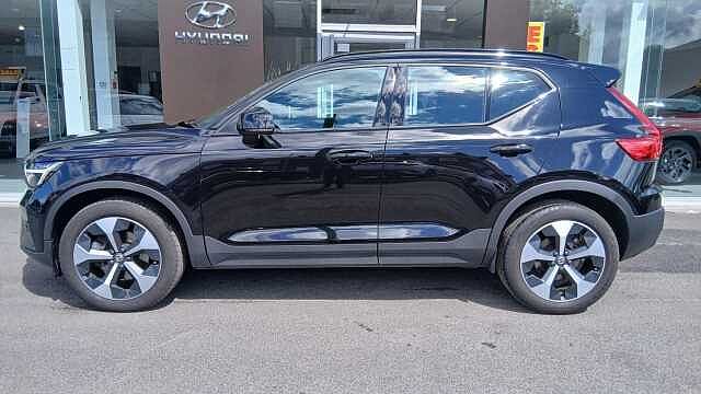 Volvo XC40 2.0 B3 MHEV Plus Dark DCT Auto Euro 6 (s/s) 5dr