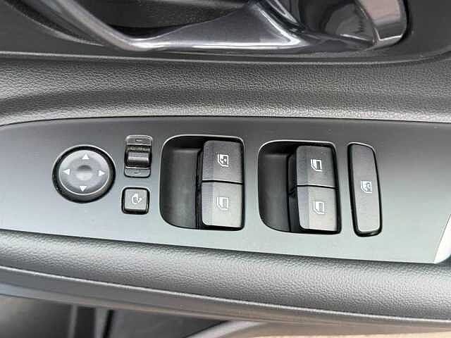 Hyundai I20 1.0 T-GDi Premium DCT Euro 6 (s/s) 5dr Blue