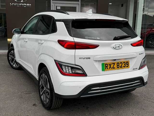 Hyundai KONA 64kWh Premium Auto 5dr (10.5kW Charger)