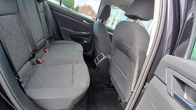 Volkswagen Golf 1.5 TSI Life Euro 6 (s/s) 5dr