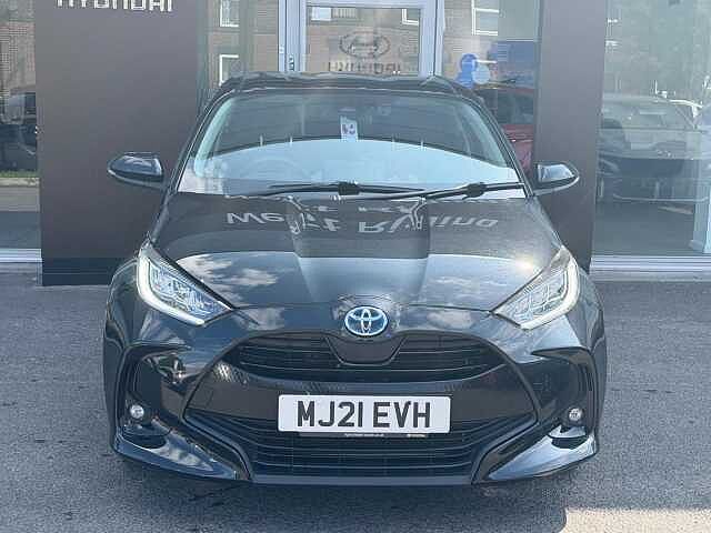 Toyota Yaris 1.5 VVT-h Design E-CVT Euro 6 (s/s) 5dr