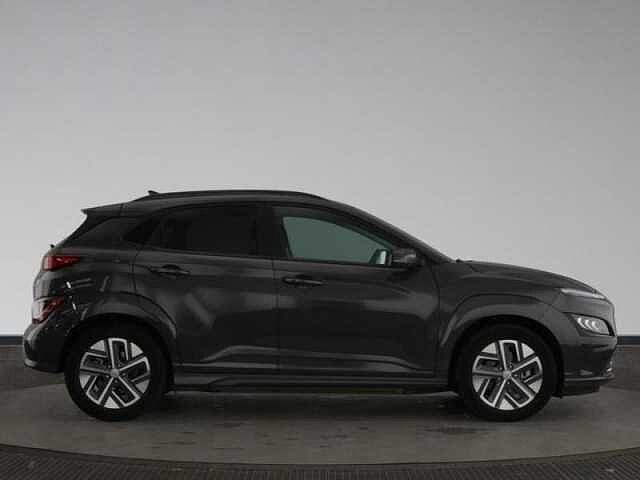 Hyundai KONA 39kWh Premium Auto 5dr (10.5kW Charger)