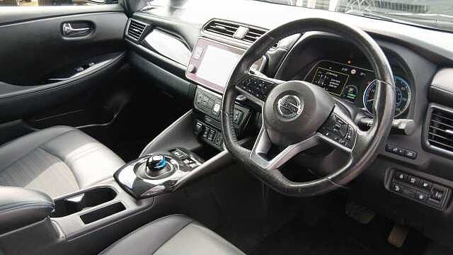 Nissan Leaf 40kWh 10 Auto 5dr
