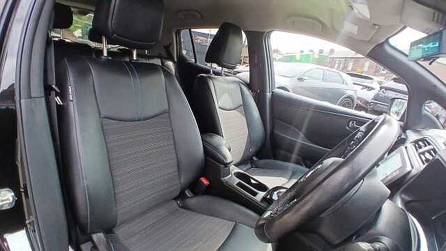 Nissan Leaf 40kWh 10 Auto 5dr