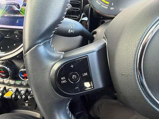 MINI Electric Hatch Cooper SE 32.6kWh Level 3 Auto 3dr