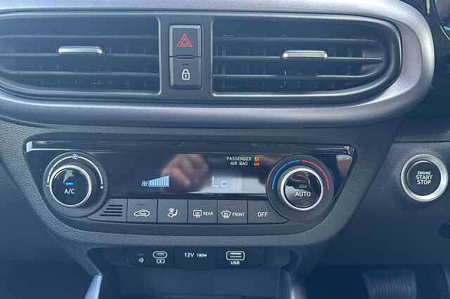 Hyundai i10 1.2 [79] Premium 5dr Auto [Nav]