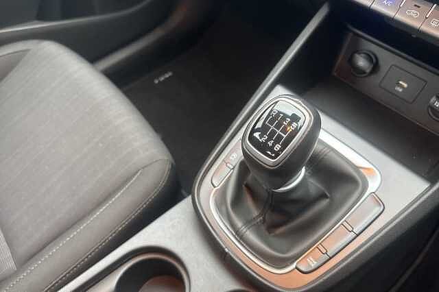 Hyundai KONA 1.0 TGDi 48V MHEV SE Connect 5dr