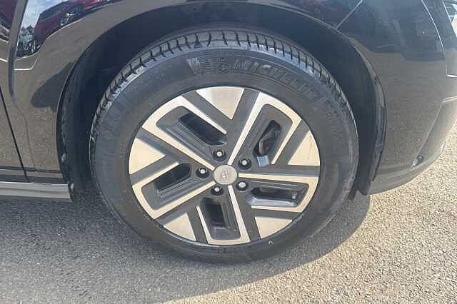 Hyundai KONA 150kW Ultimate 64kWh 5dr Auto
