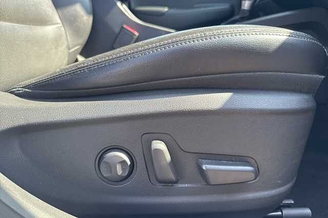 Hyundai KONA 1.6 GDi Hybrid Ultimate 5dr DCT