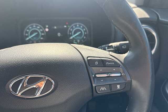 Hyundai KONA 1.6 GDi Hybrid Ultimate 5dr DCT