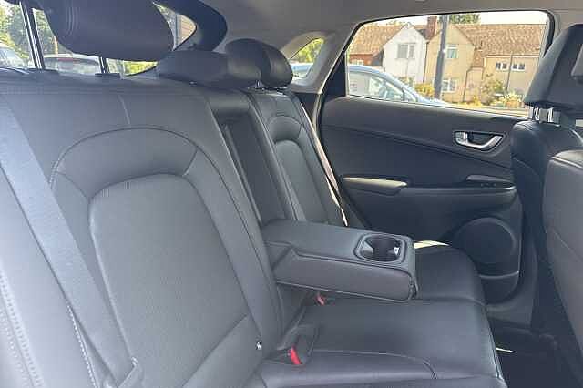 Hyundai KONA 1.6 GDi Hybrid Ultimate 5dr DCT