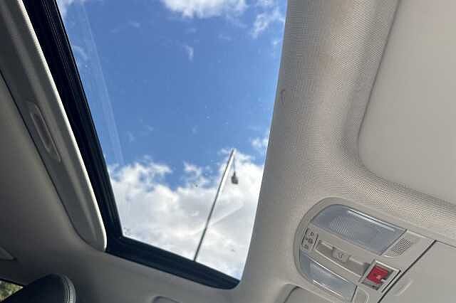 Hyundai KONA 1.6 GDi Hybrid Ultimate 5dr DCT