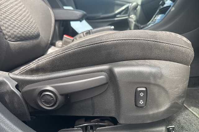 Vauxhall Astra 1.4T 16V 150 SRi Vx-line Nav 5dr