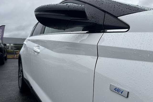 Hyundai BAYON 1.0 TGDi 48V MHEV Ultimate 5dr