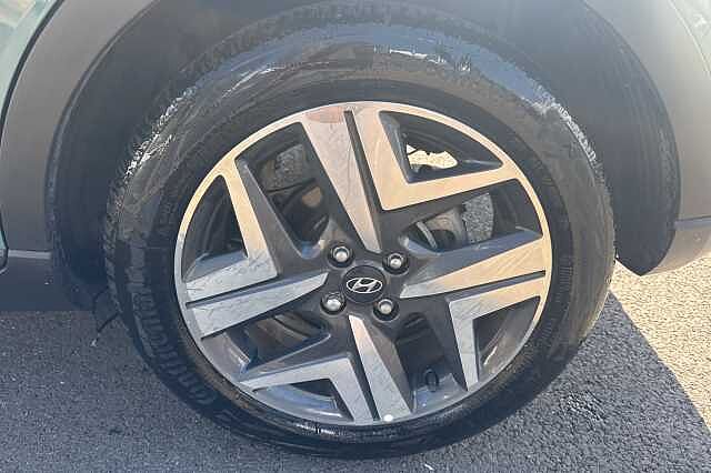 Hyundai BAYON 1.0 TGDi 48V MHEV Premium 5dr DCT