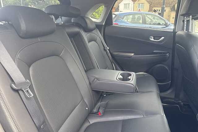 Hyundai KONA 1.6 GDi Hybrid Ultimate 5dr DCT
