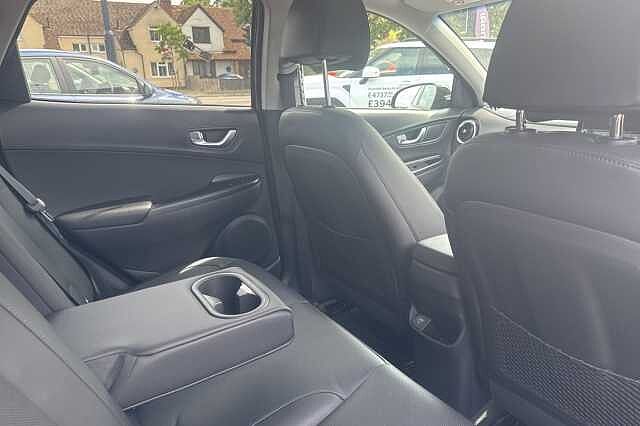 Hyundai KONA 1.6 GDi Hybrid Ultimate 5dr DCT