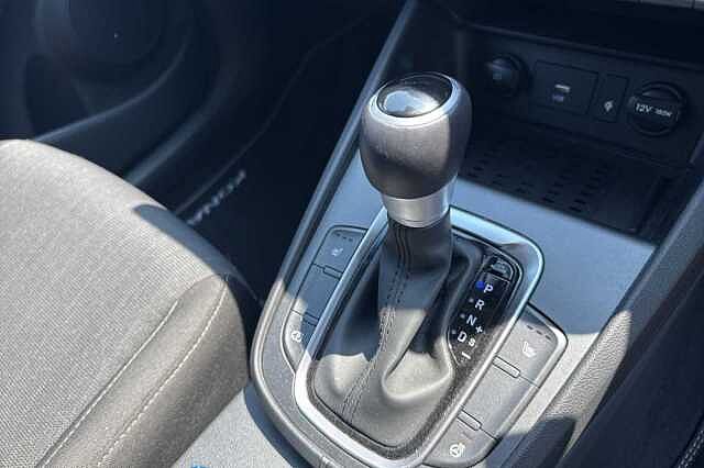 Hyundai KONA 1.6 GDi Hybrid Premium 5dr DCT Blue